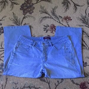 Lee light washed jean capris